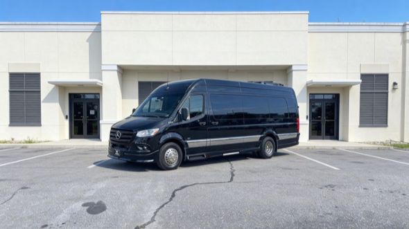 15 passenger sprinter van buffalo