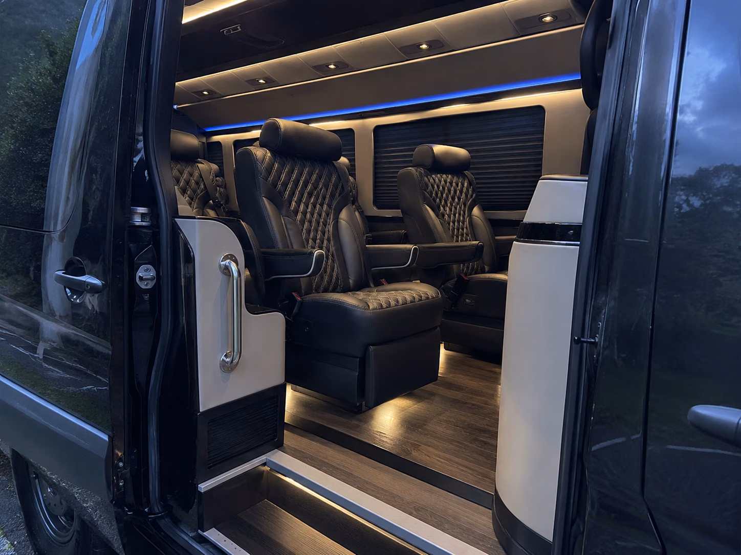 buffalo 8 passenger sprinter van inside