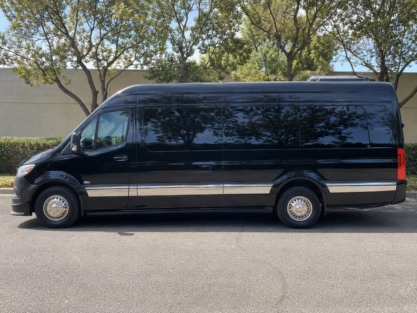 buffalo corporate sprinter van service