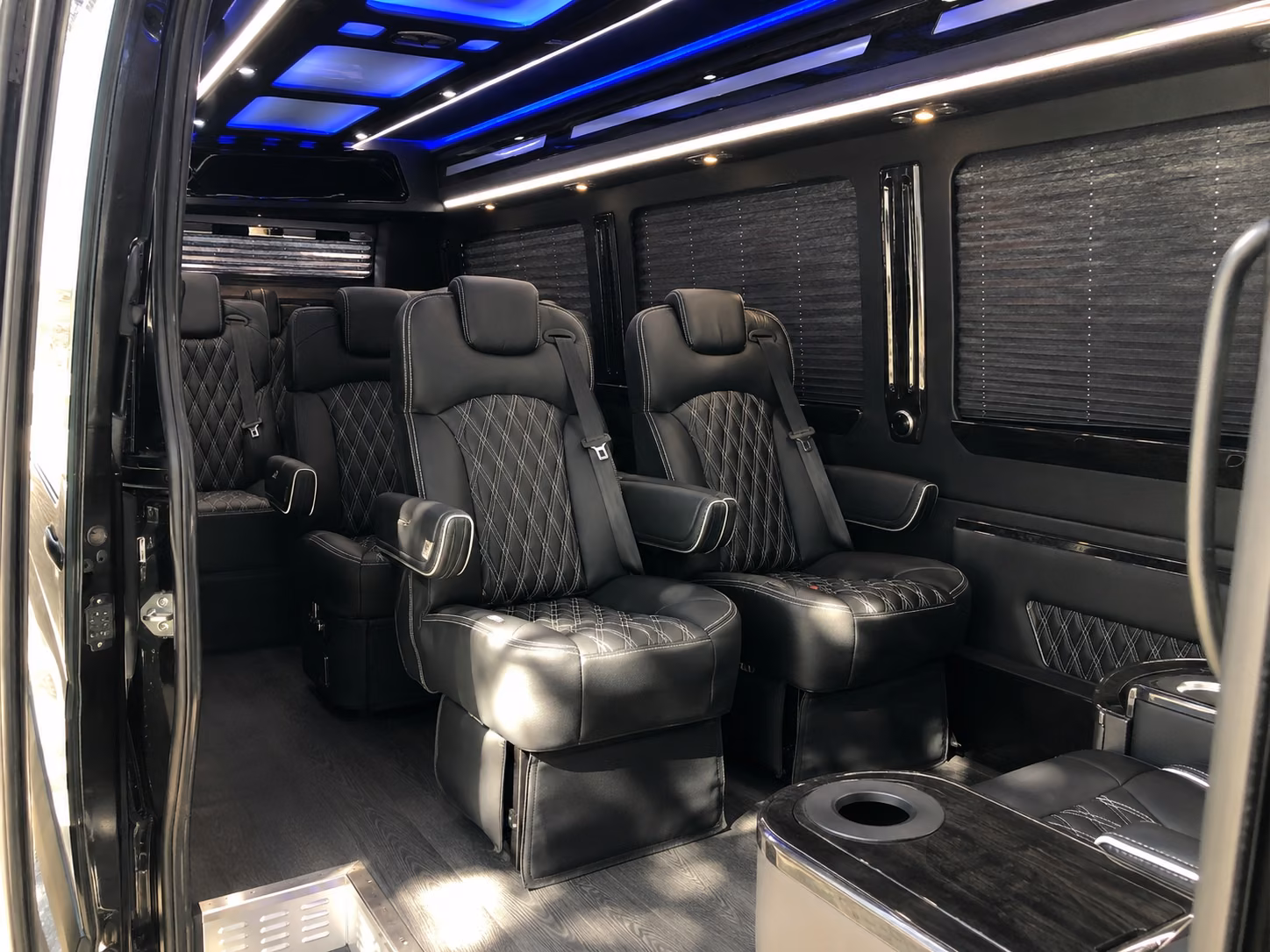 find the perfect transportation for your next corporate event 5