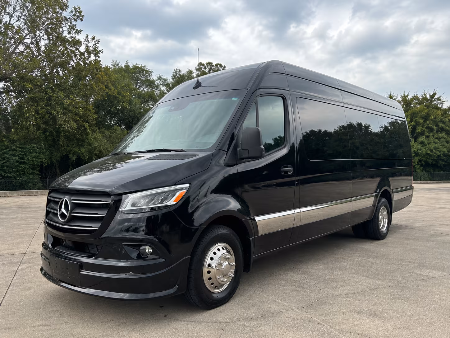 find the perfect transportation for your next wine tour 1